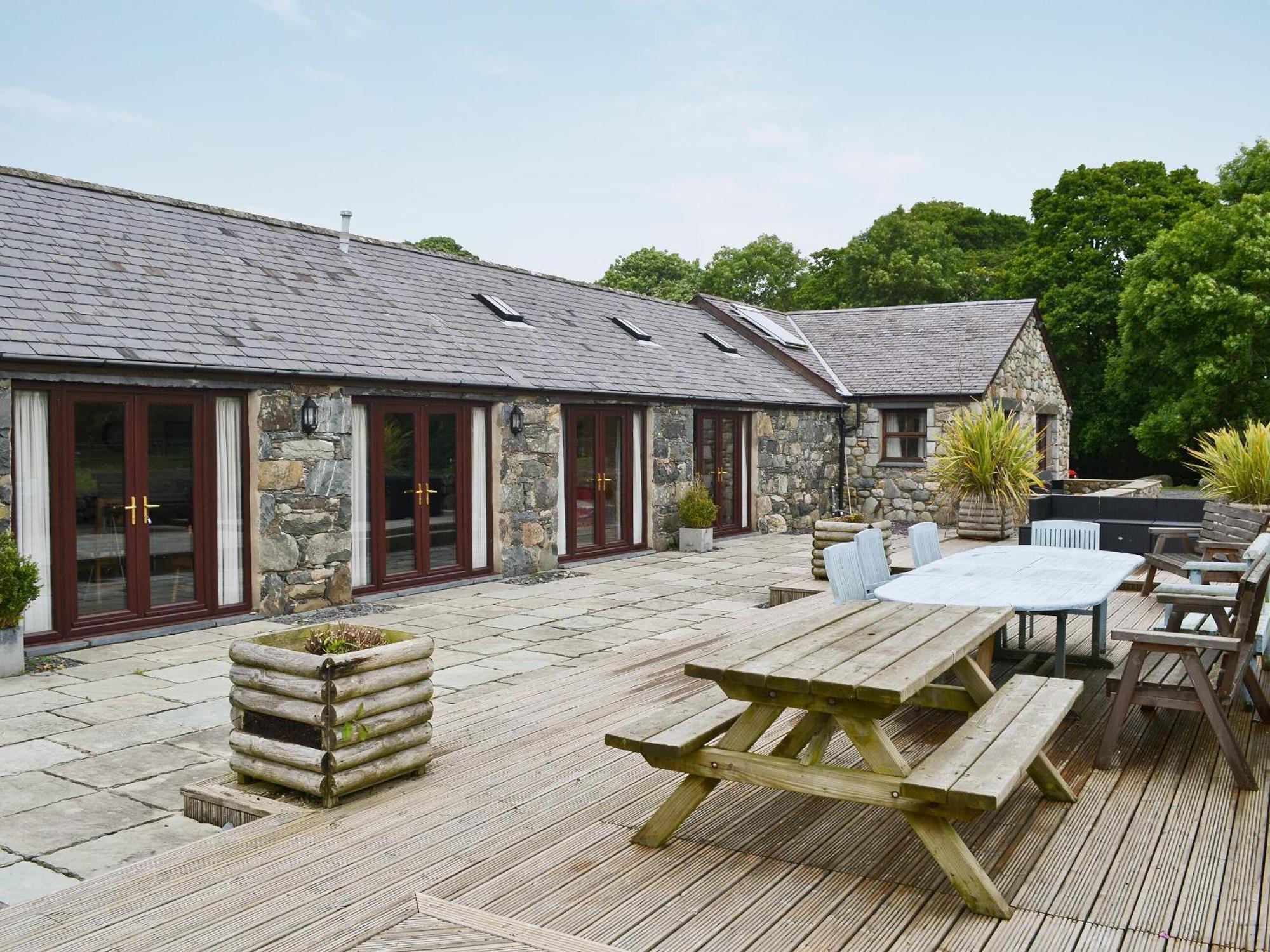 Glanrafon Isaf Villa Llanwnda  Exterior photo